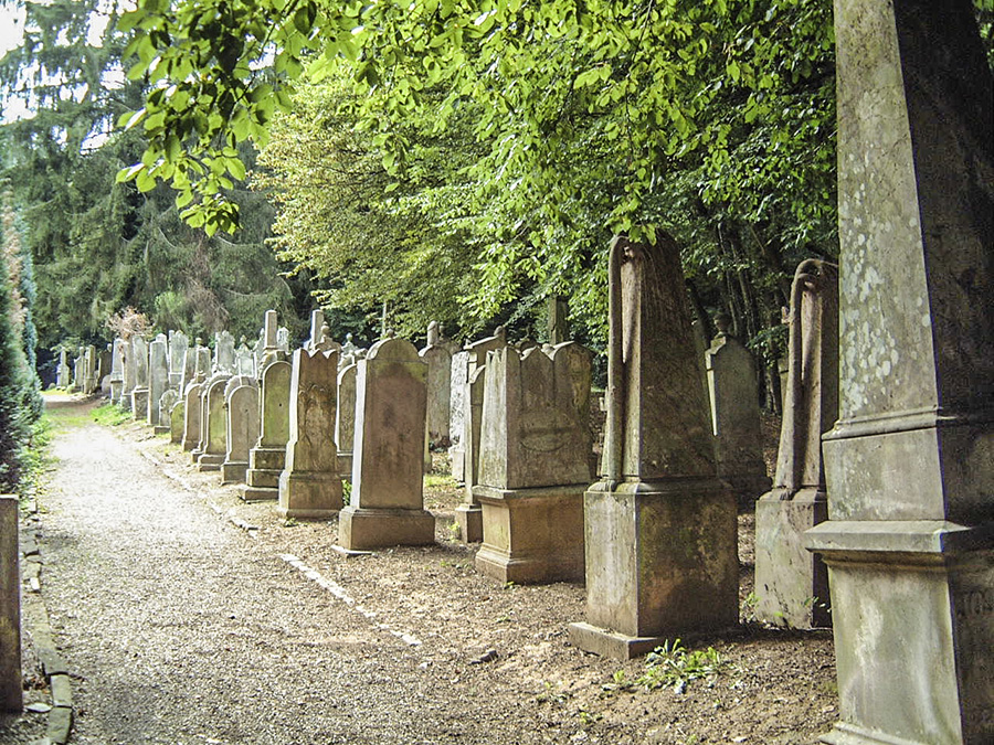 Le cimetière israélite
